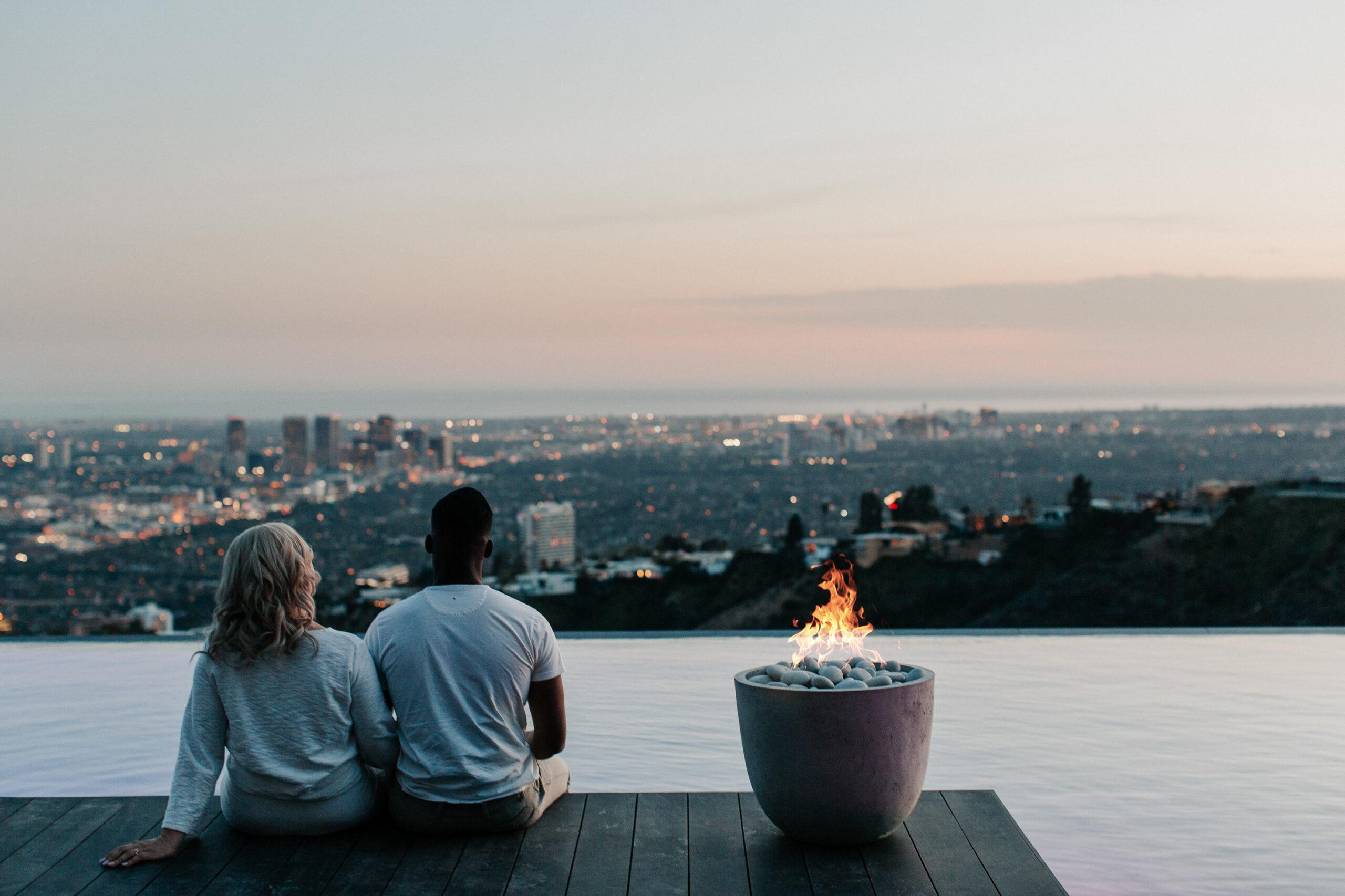 What Is a Natural Gas Fire Pit?